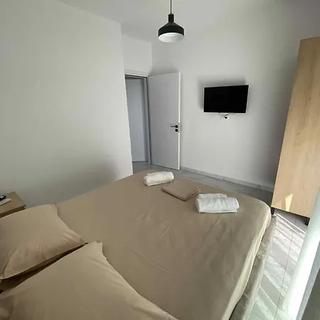 Lola Apartamento Piqeras